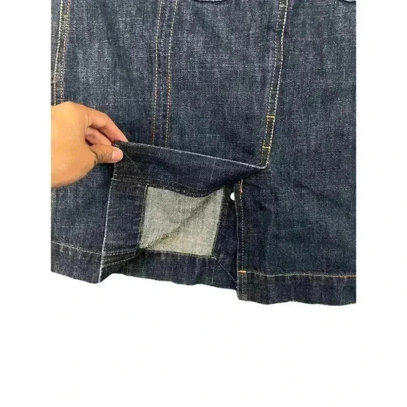 Oilily Blue Denim Skirt 34 Floral Embroidered Center Buttons Women's - Picture 10 of 13